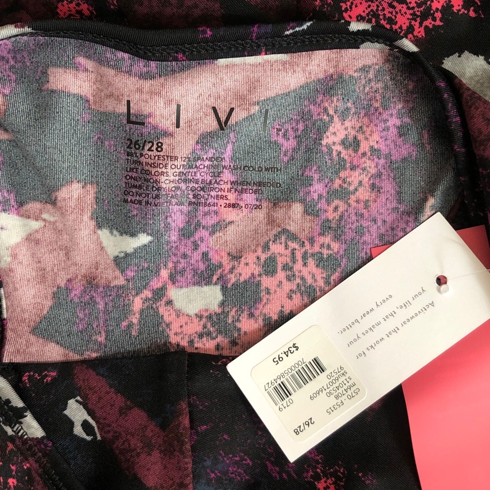 Livi nwt Active size 26 / 28 Abstract Top lane Bryant Draped Cross-Back Tank - Picture 5 of 5